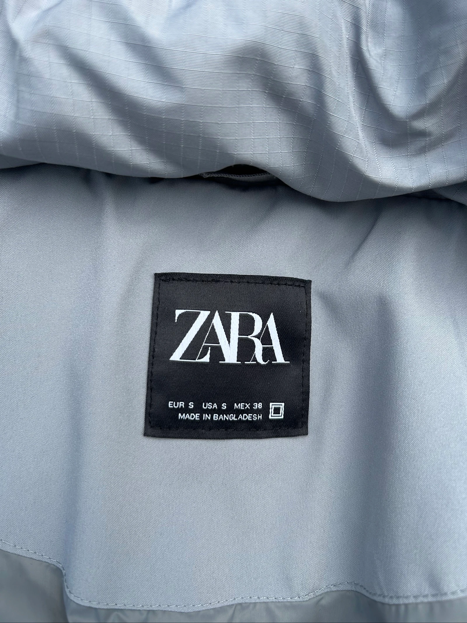 Casaco de plumas cinza da Zara, tamanho P – photo 5